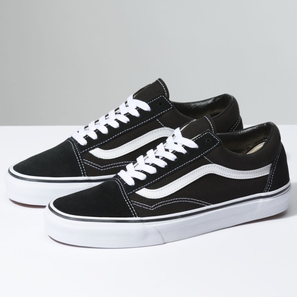 Vans Old Skool black and white